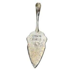 Vintage‎ International Silver Co. Merry Christmas silver plated pie cake server